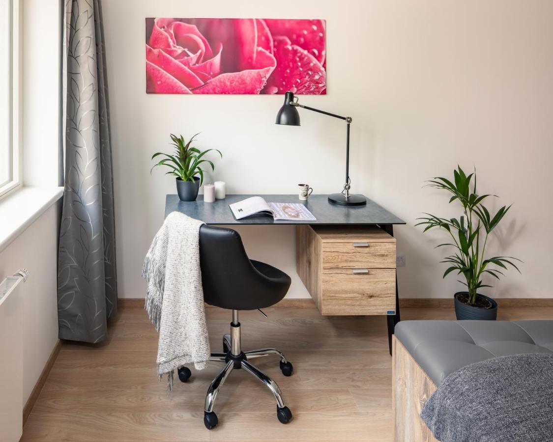 Prague Days - Exclusive Condo In Trendy Neighbourhood Buitenkant foto
